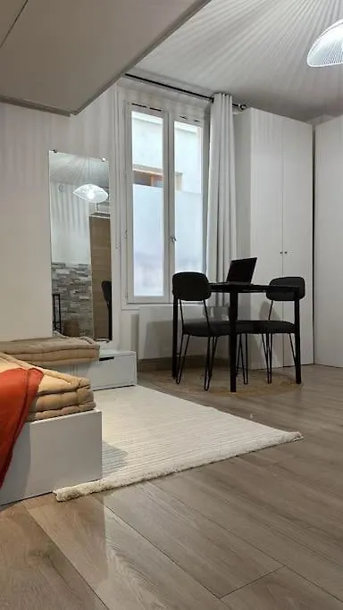 19 Apartamento
